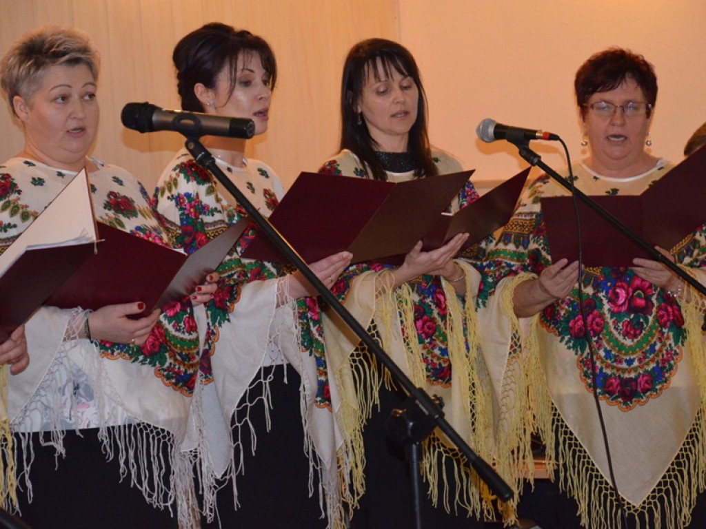 Festiwal Zespołów Śpiewaczych w Jeziorku [zdjęcia]