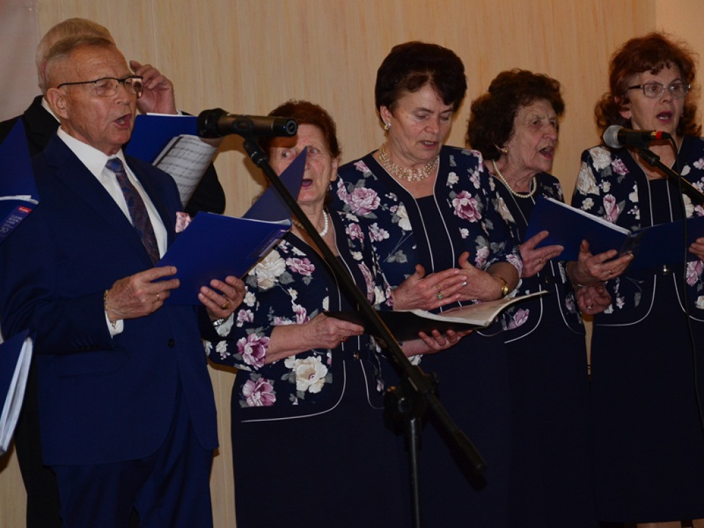 Festiwal Zespołów Śpiewaczych w Jeziorku [zdjęcia]