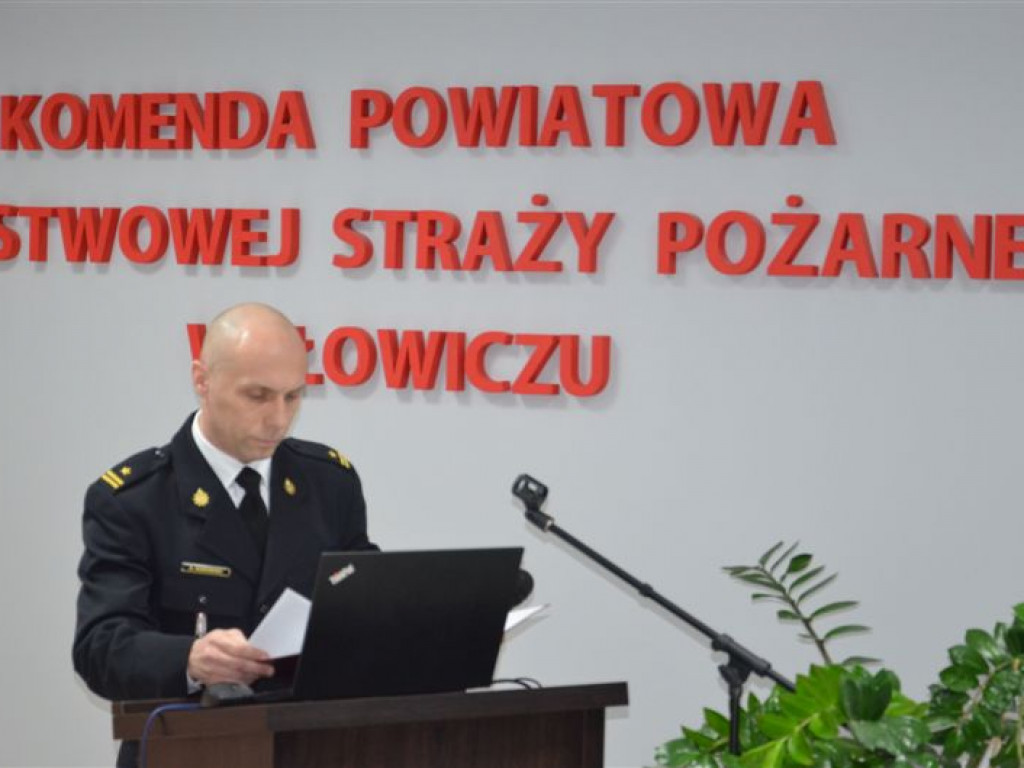 Policjanci i strażacy w Łowicza podsumowali 2019 rok