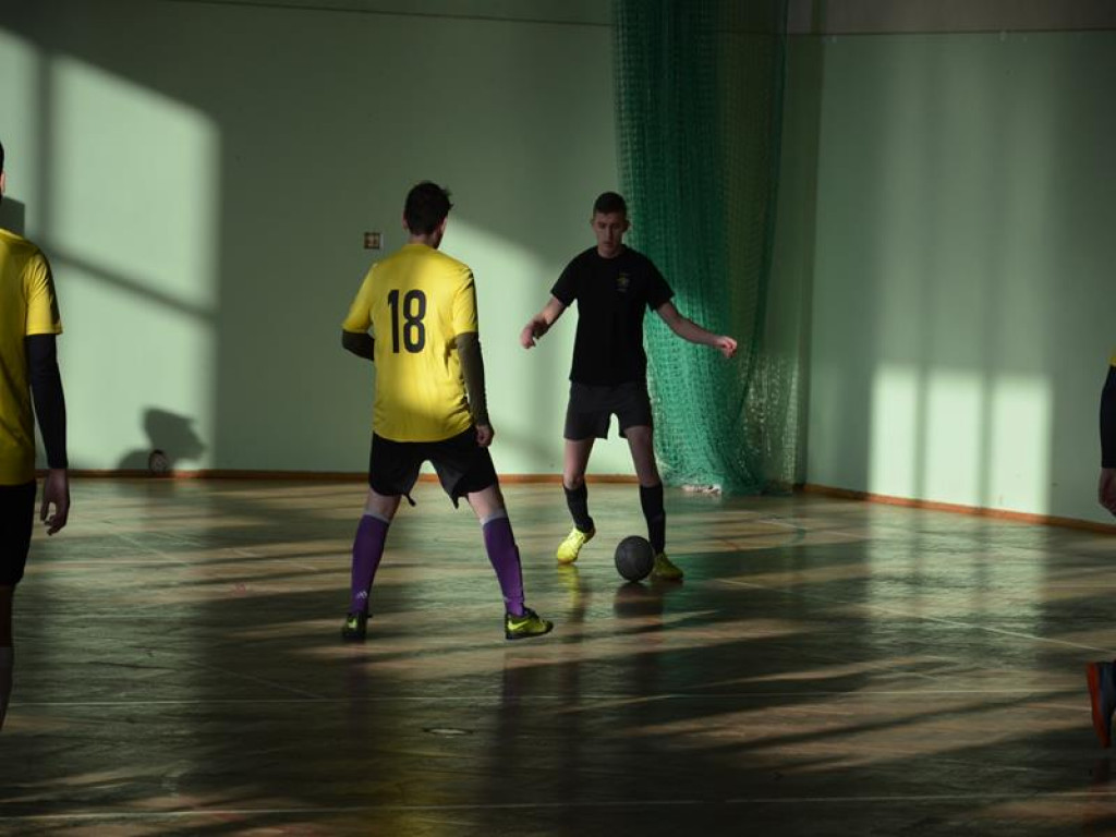 Strażacy dla strażaka - charytatywny turniej futsalu w Domaniewicach