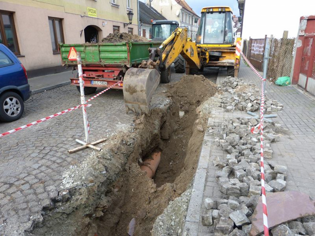 Bielawska nieprzejezdna z powodu usuwania awarii [aktualizacja]
