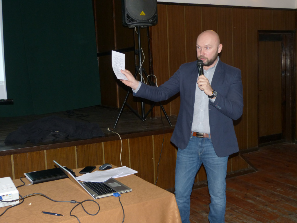 Ponad 150 osób na spotkaniu nt. kolei dużych prędkości w Bolimowie