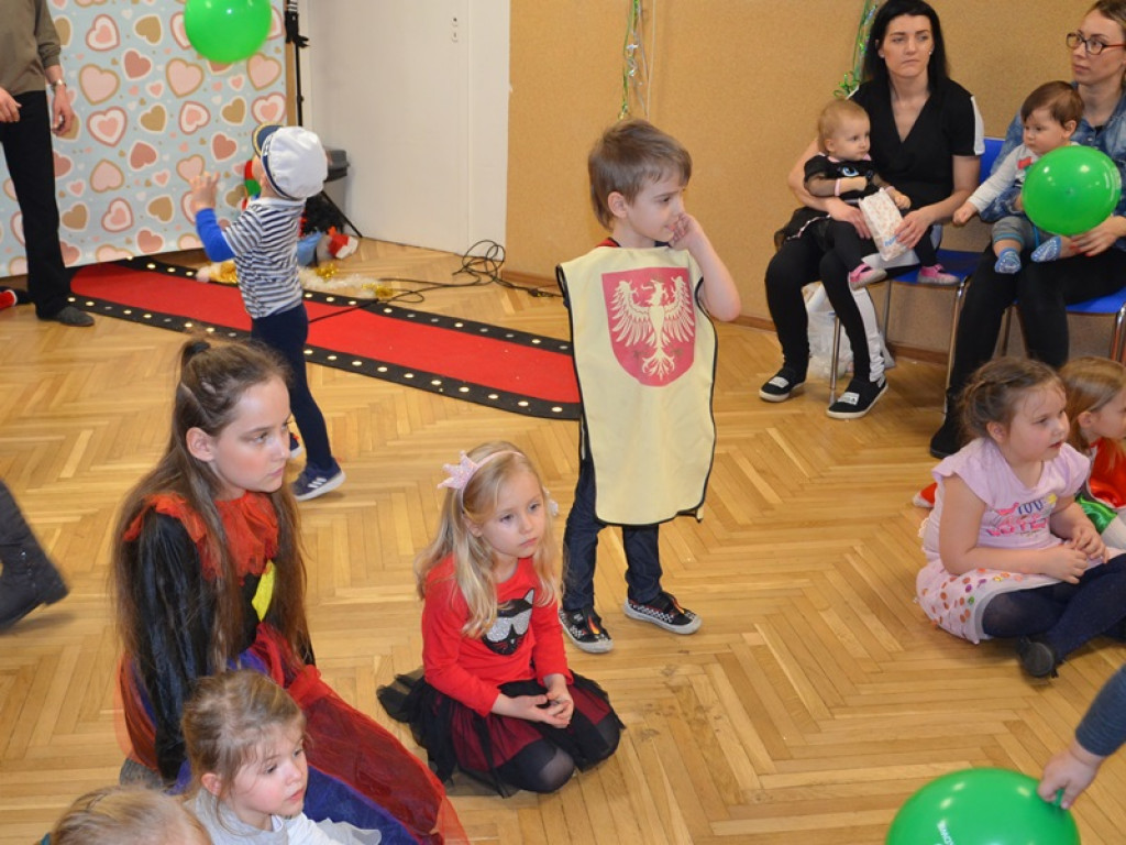 Karnawałowy bal dla dzieci w Bratoszewicach