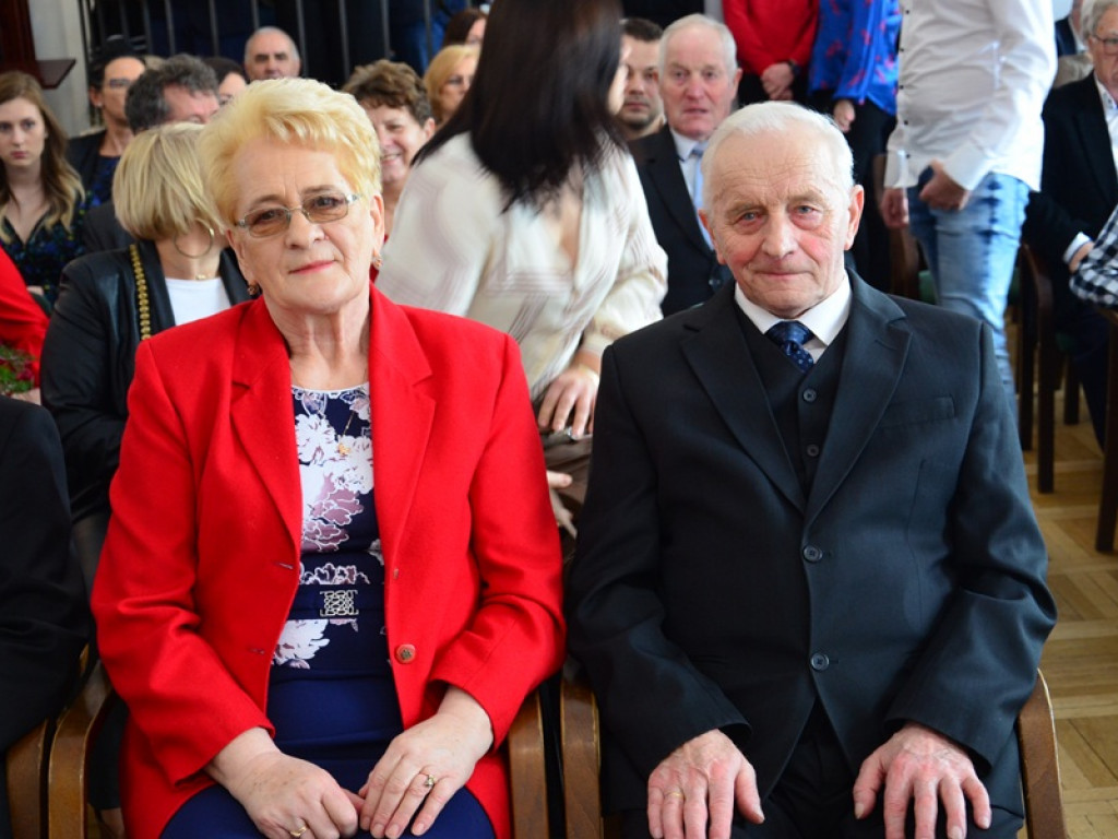 Złote Gody 8 par małżeńskich w ratuszu
