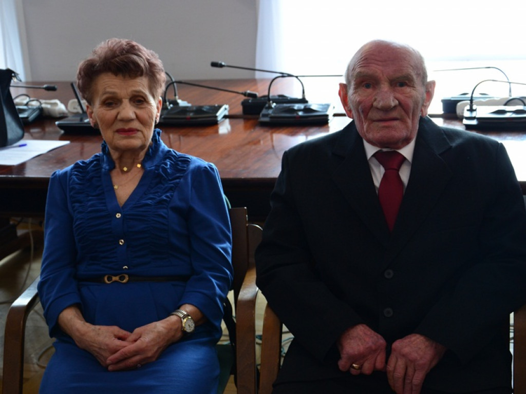 Złote Gody 8 par małżeńskich w ratuszu