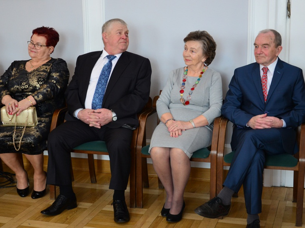 Złote Gody 8 par małżeńskich w ratuszu