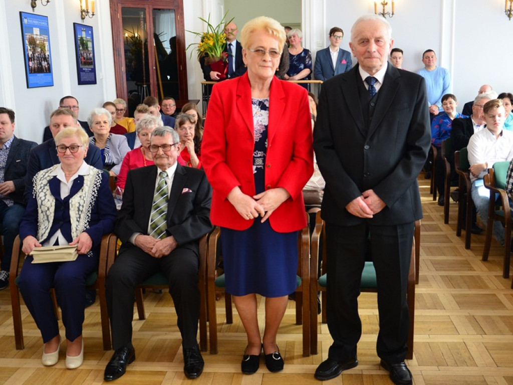 Złote Gody 8 par małżeńskich w ratuszu