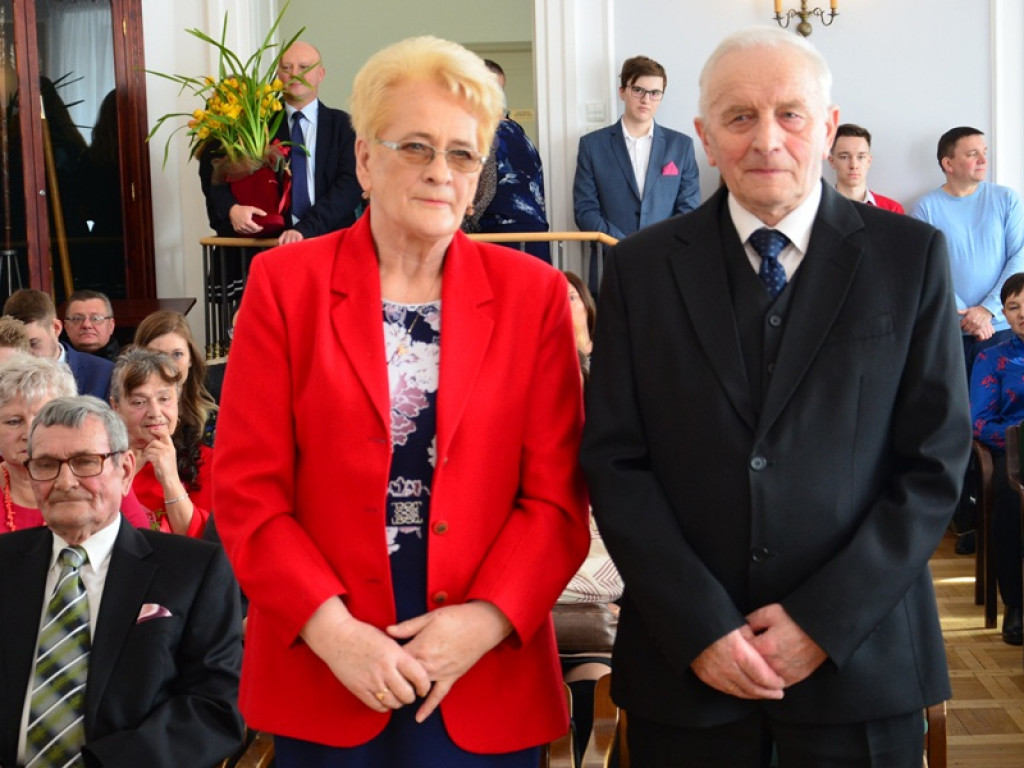 Złote Gody 8 par małżeńskich w ratuszu