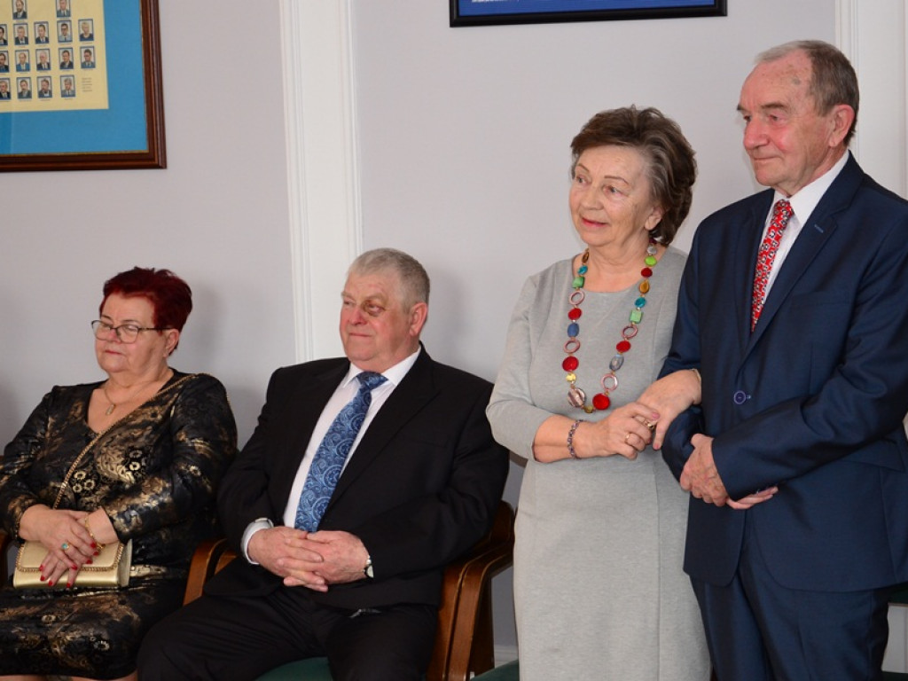 Złote Gody 8 par małżeńskich w ratuszu