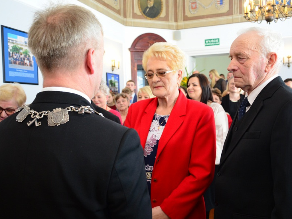 Złote Gody 8 par małżeńskich w ratuszu