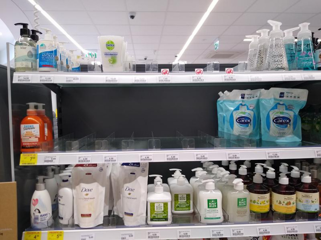 Towary zaczynają znikać z półek