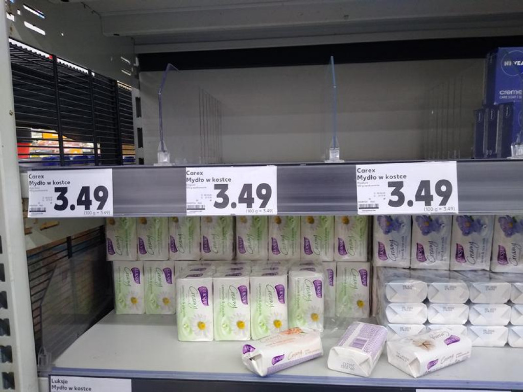 Towary zaczynają znikać z półek