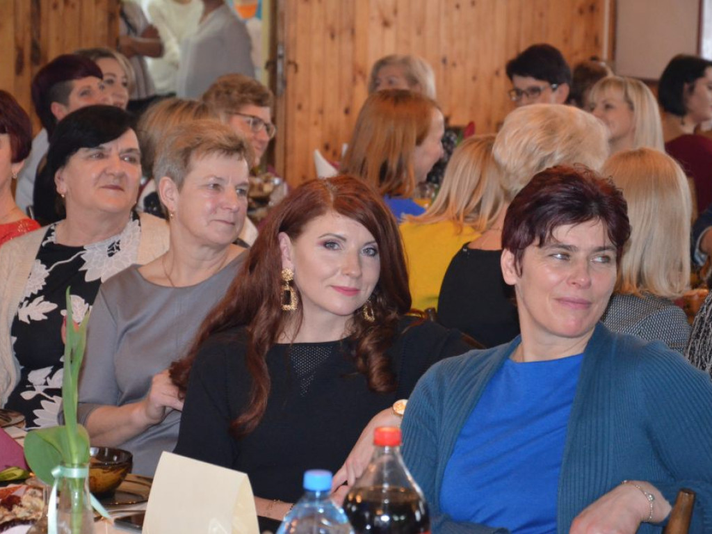 Gminny Dzień Kobiet w Chąśnie [zdjęcia]