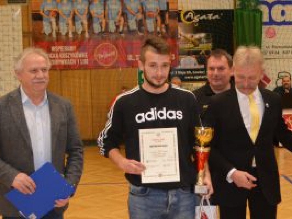 Po raz drugi z rzędu Puchar Ligi trafia w ręce Ogrodowej