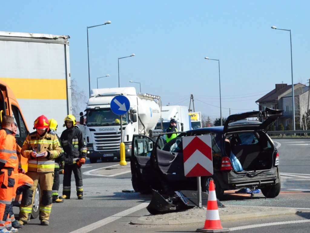 Wypadek na skrzyżowaniu ulic Poznańskiej i Warszawskiej