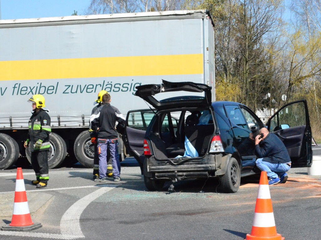 Wypadek na skrzyżowaniu ulic Poznańskiej i Warszawskiej