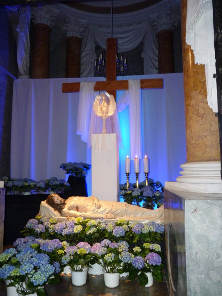 Cisza i prostota. Wielka Sobota inaczej 