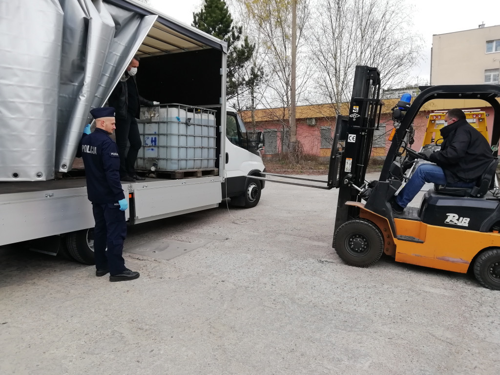 Blisko 4 tysiące litrów płynu odkażającego trafiło do medyków