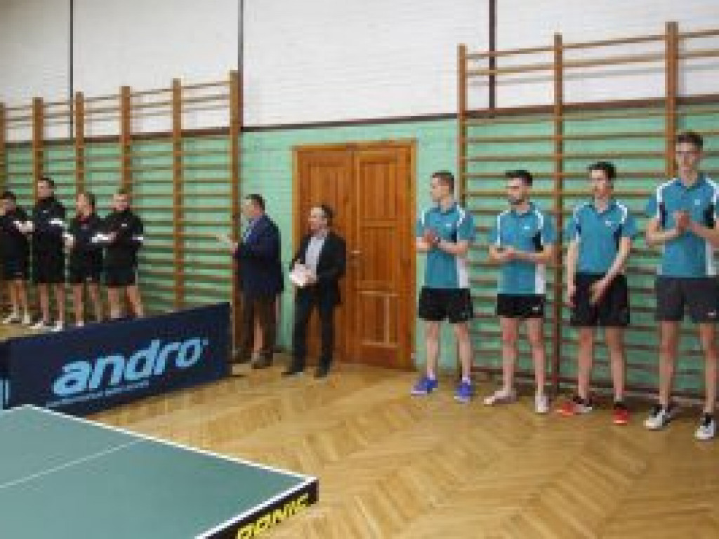 Tenisiści stołowi zakończyli sezon rozgrywek 2019/2020