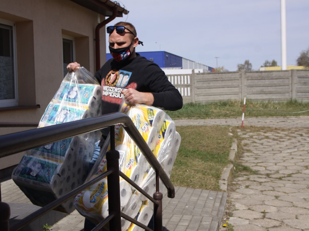 Kibice Widzewa po raz kolejny wsparli łowicki szpital