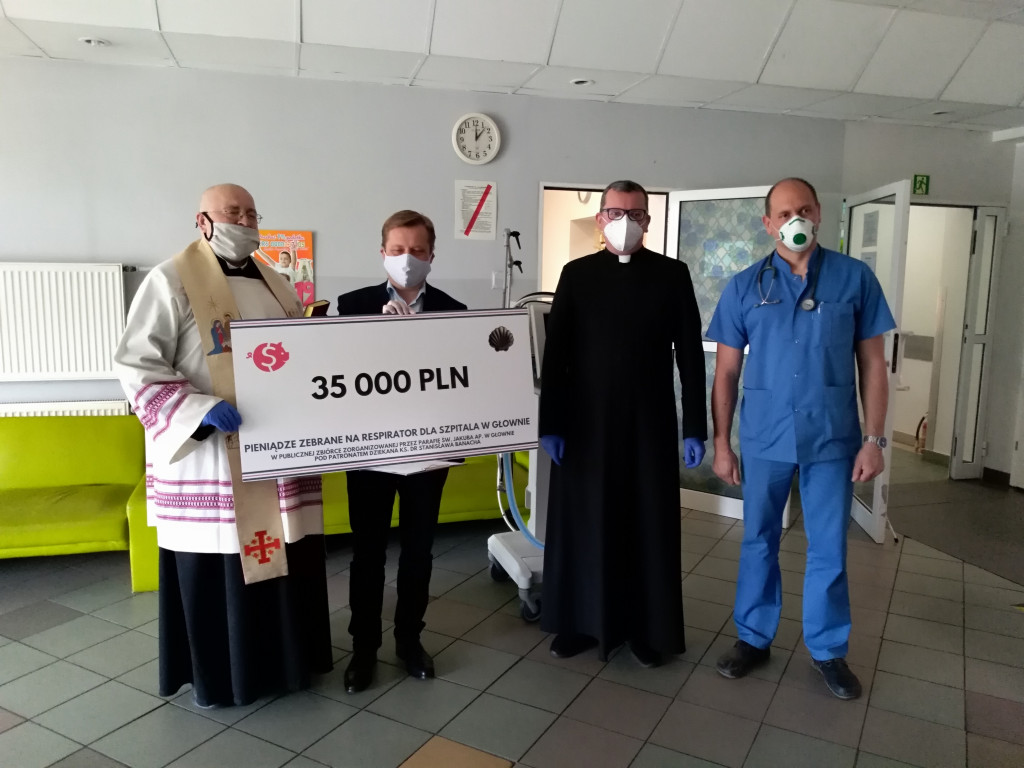 Głowno: 35 tysięcy na respirator - przekazano symboliczny czek