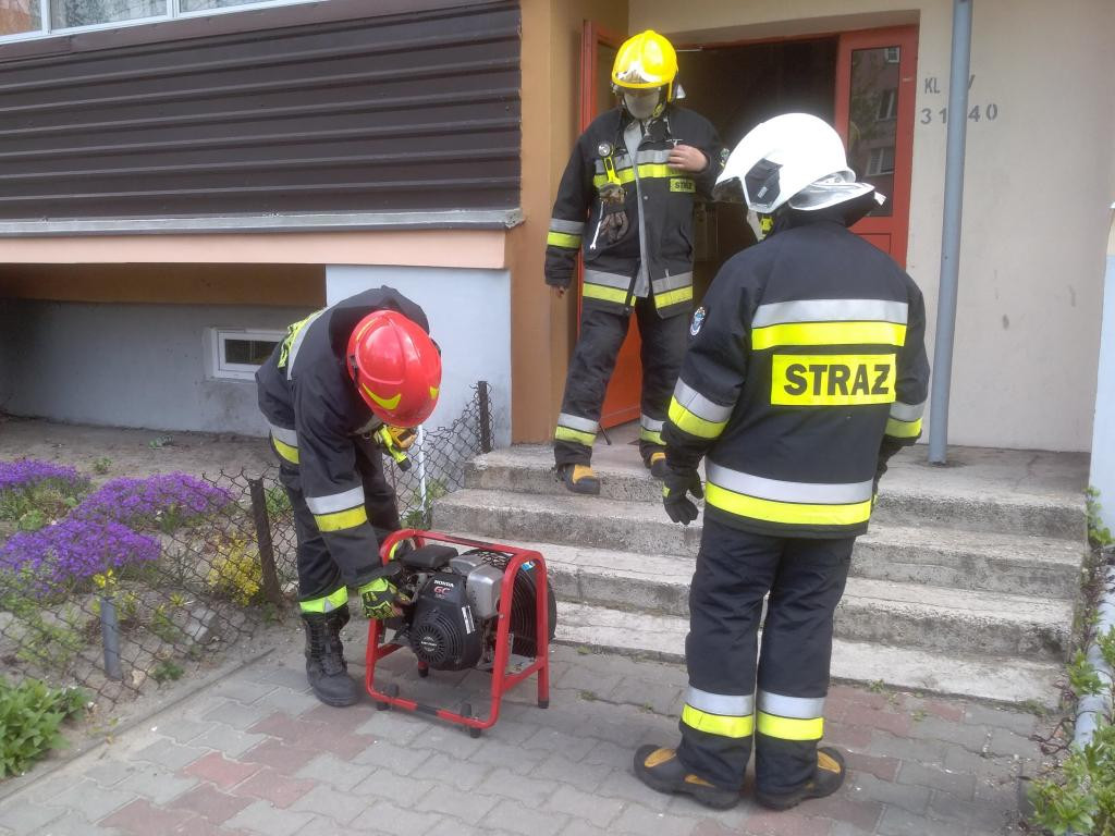 Rozszczelniony kartusz gazowy przyczyną interwencji straży na Bratkowicach
