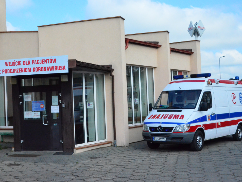 Szpitalne oddziały wznawiają pracę (aktualizacja + video)