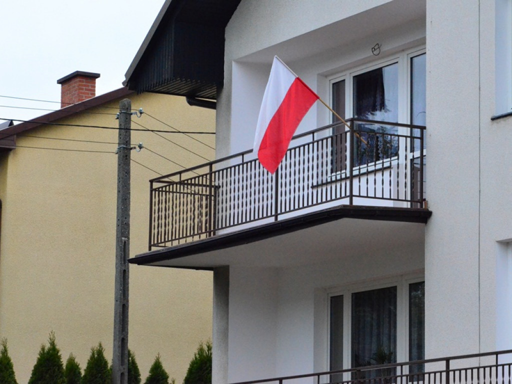 Wywieśmy flagę Polski! - pokażmy, że jest dla nas ważna