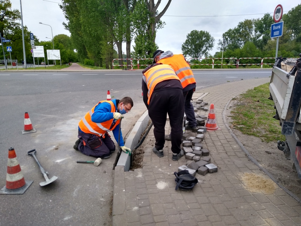 Drobne naprawy na moście