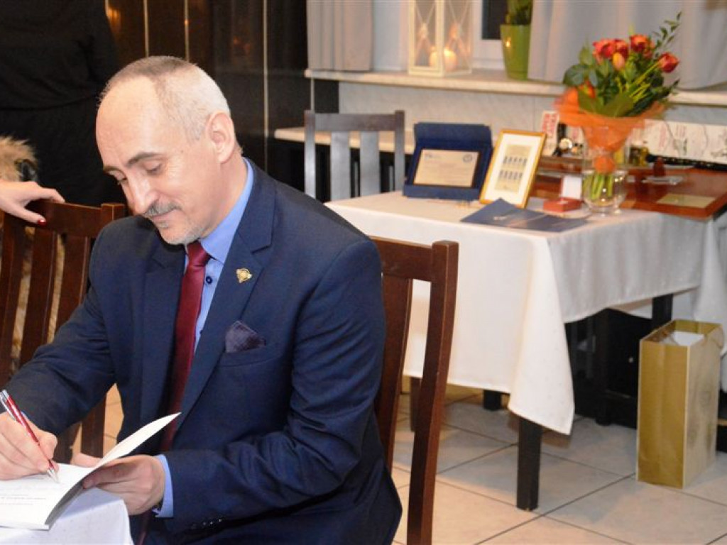 O łowickim więzieniu powstała książka