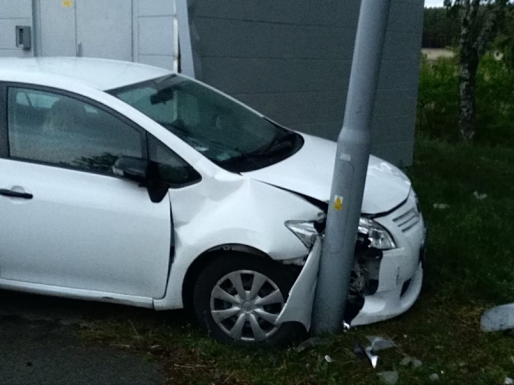 Wypadek w Głownie na pasach na DK 14