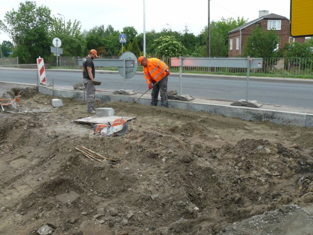 Kiedy koniec prac na Bolimowskiej i Warszawskiej? AKTUALNE FILMY I ZDJĘCIA!