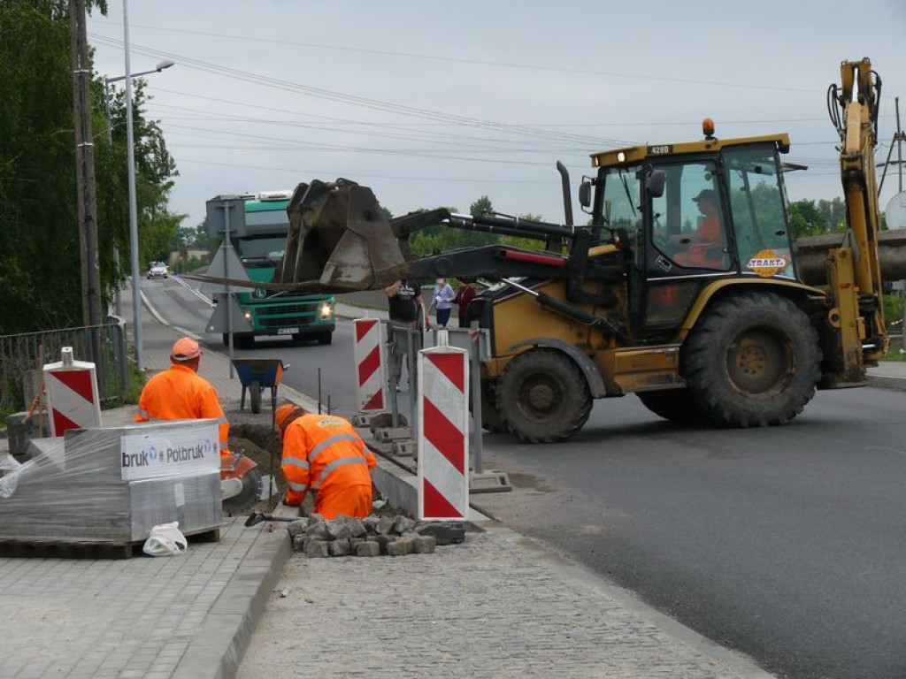 Kiedy koniec prac na Bolimowskiej i Warszawskiej? AKTUALNE FILMY I ZDJĘCIA!