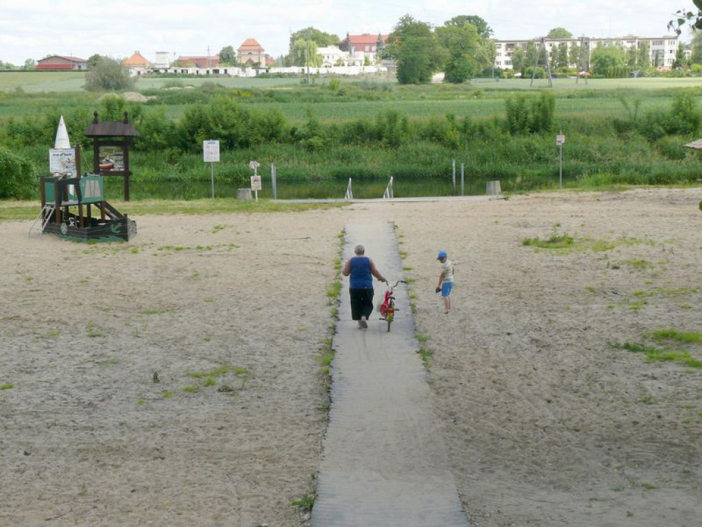 Gdzie są palmy i dlaczego tak pusto?