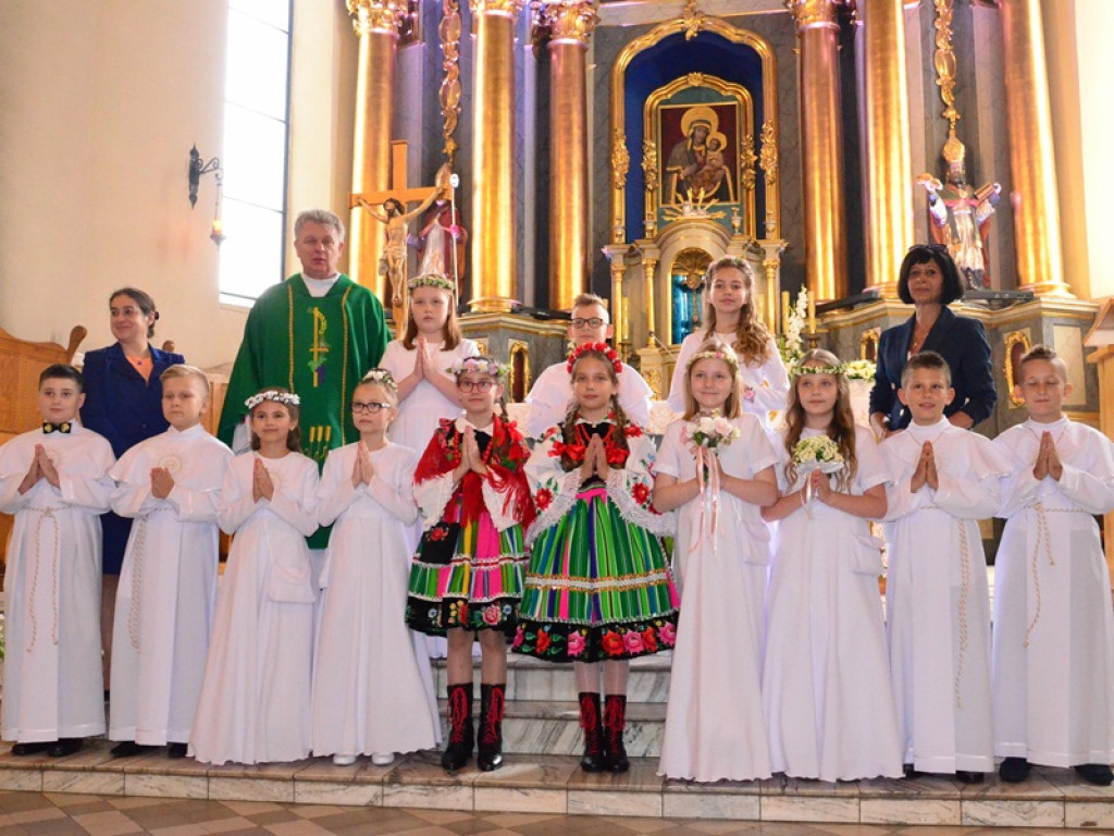 Dzieci przyjęły Jezusa do serc