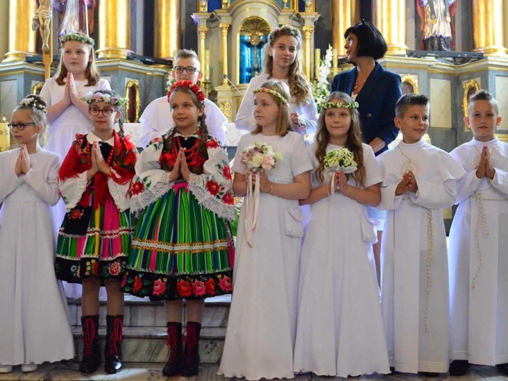 Dzieci przyjęły Jezusa do serc
