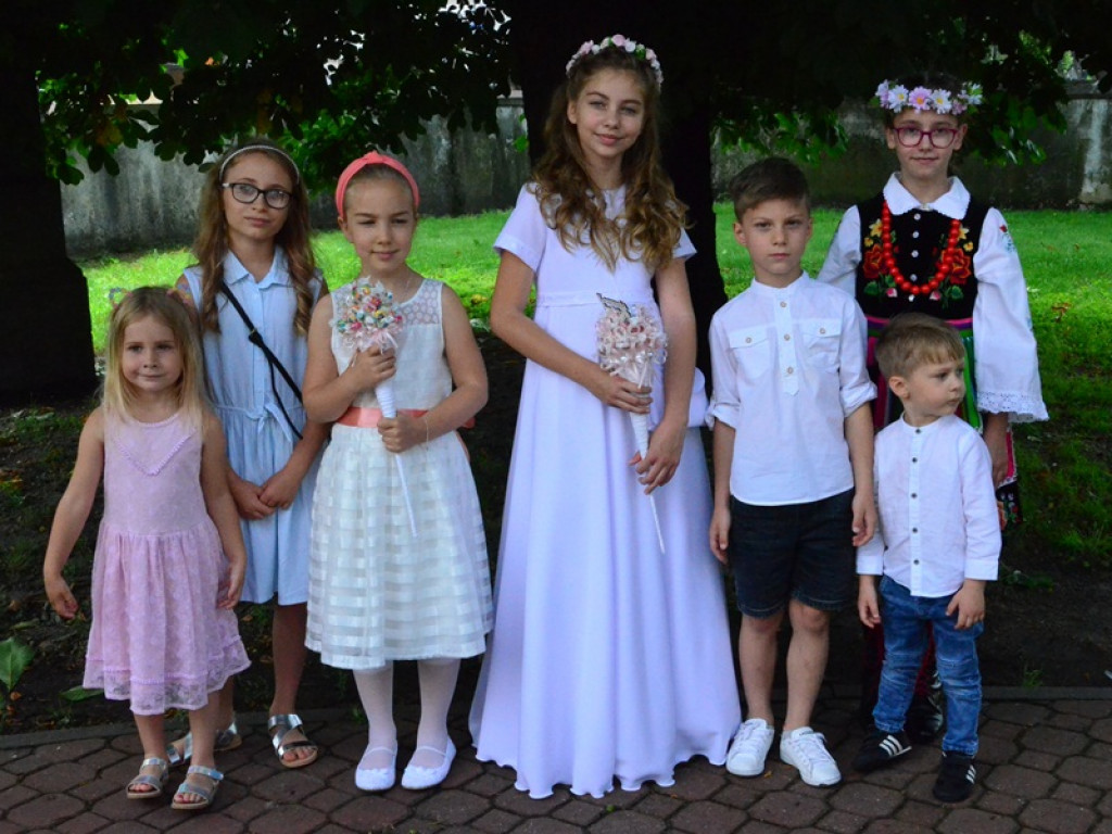 Dzieci przyjęły Jezusa do serc