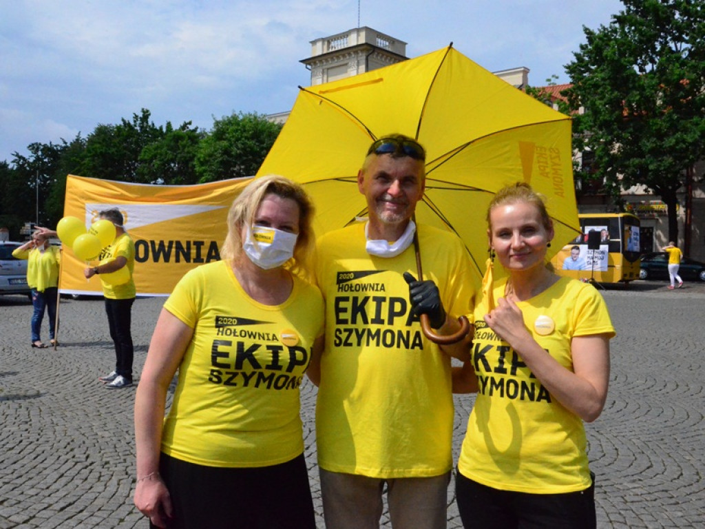 Flash mob ekipy Szymona na Starym Rynku