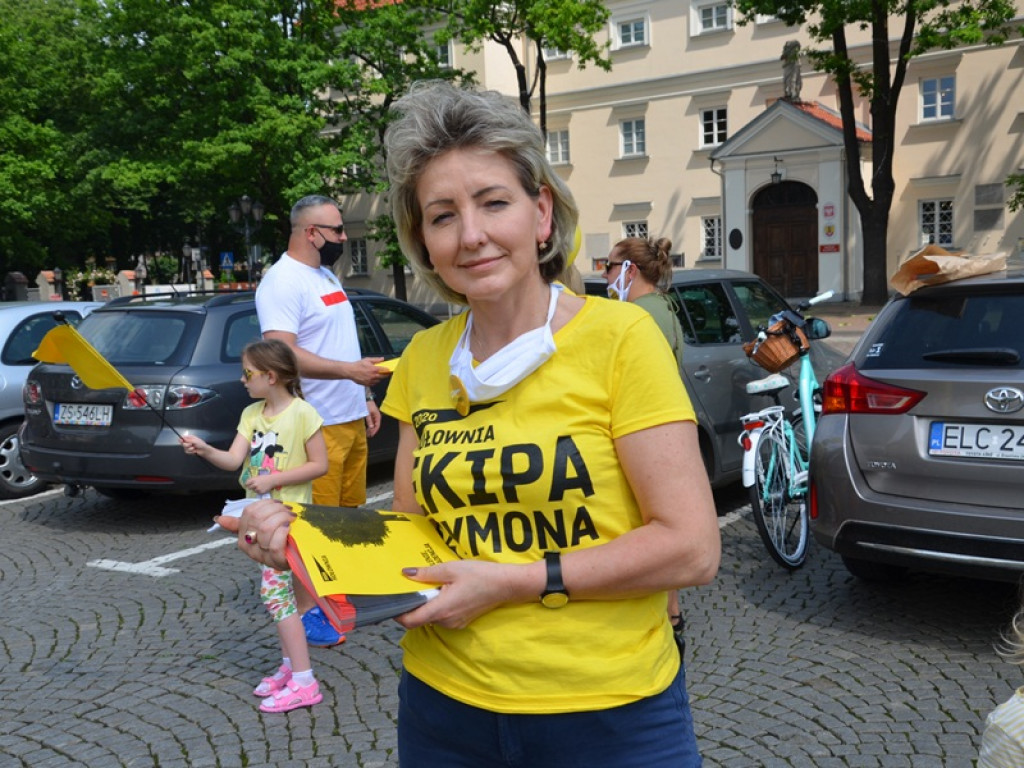 Flash mob ekipy Szymona na Starym Rynku