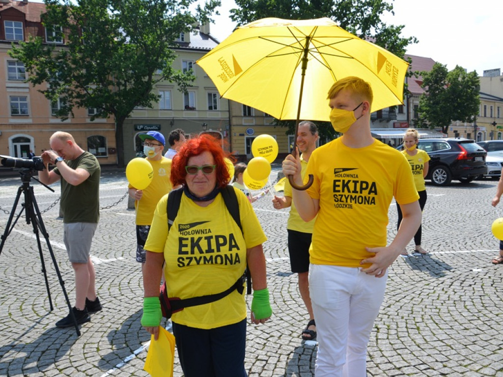 Flash mob ekipy Szymona na Starym Rynku