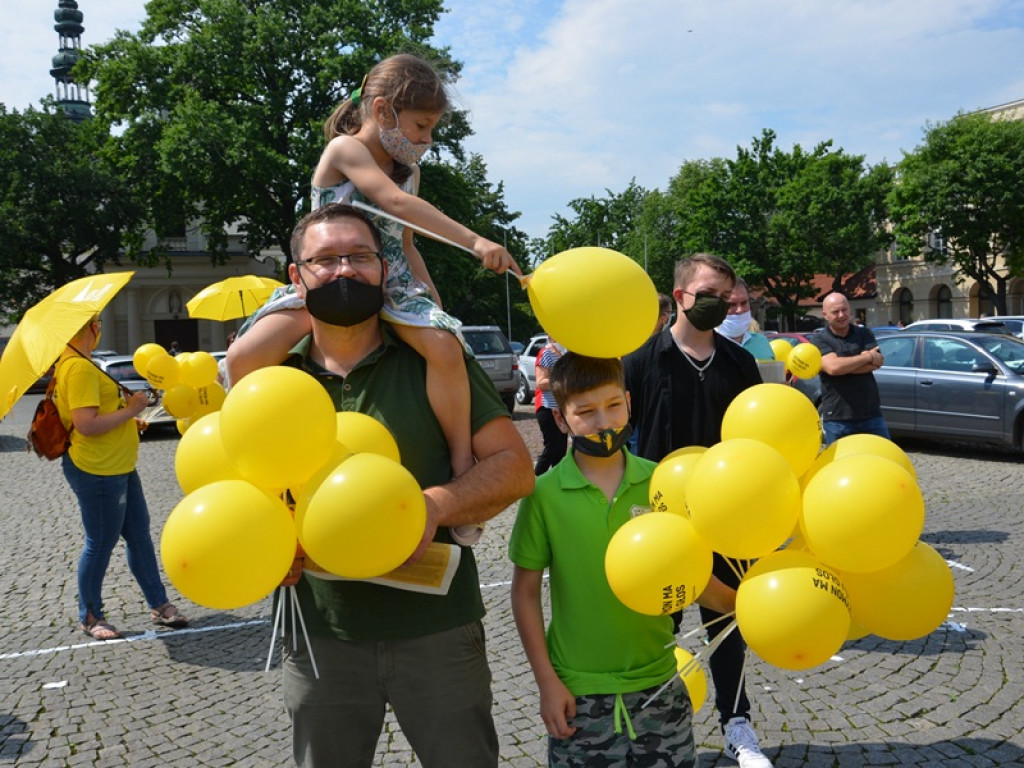 Flash mob ekipy Szymona na Starym Rynku