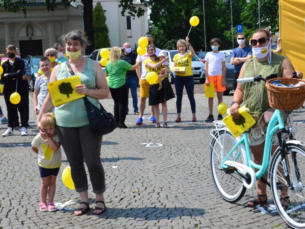 Flash mob ekipy Szymona na Starym Rynku