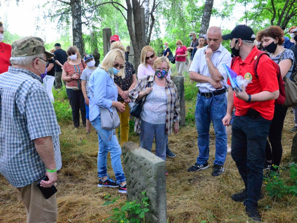 Historia łowickich Żydów nadal ciekawi (fotorelacja)