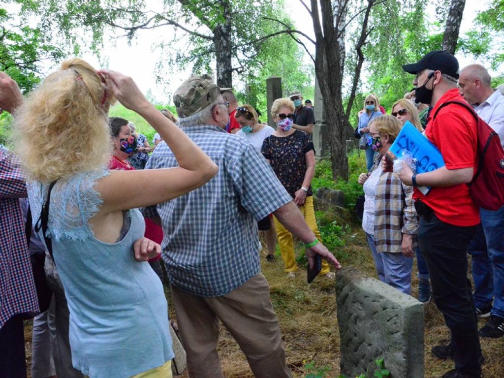 Historia łowickich Żydów nadal ciekawi (fotorelacja)