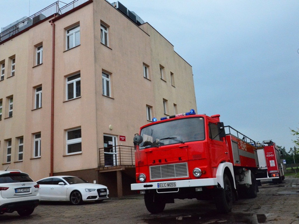 Strażacy ponownie walczą z wodą
