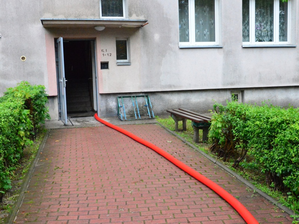 Strażacy ponownie walczą z wodą