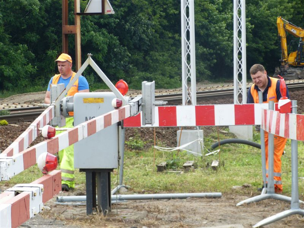 Przejazd na Mostowej zamknięty