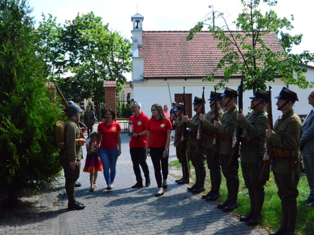 Dziesiątacy symbolicznie uczcili Święto Pułkowe