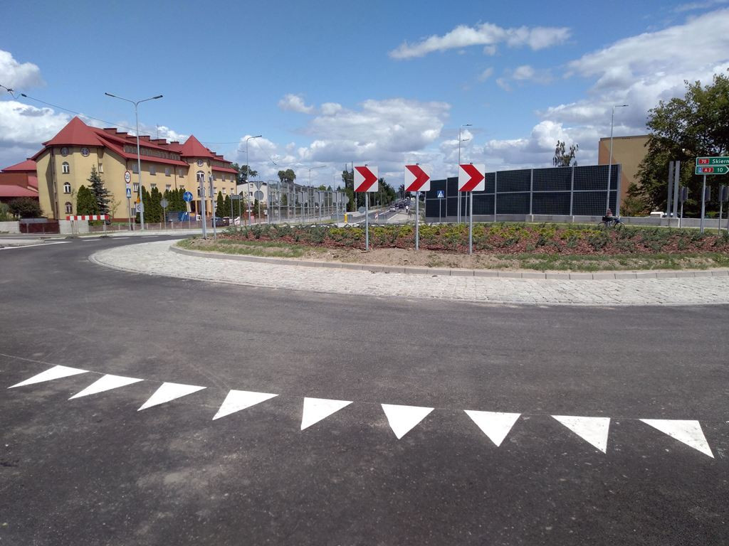 Otwarcie ronda na Warszawskiej jeszcze nie teraz