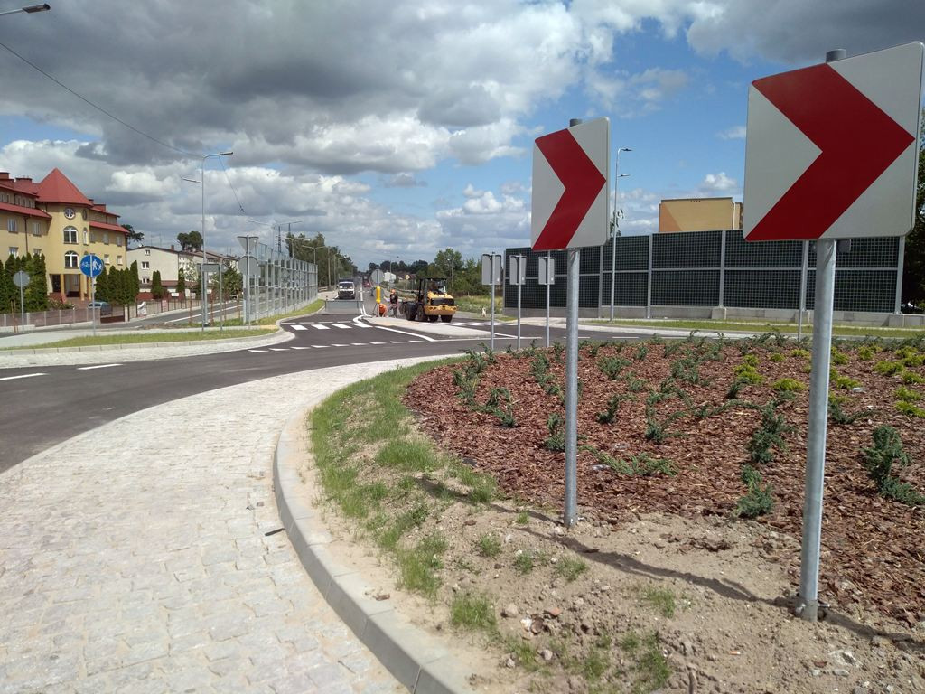 Otwarcie ronda na Warszawskiej jeszcze nie teraz